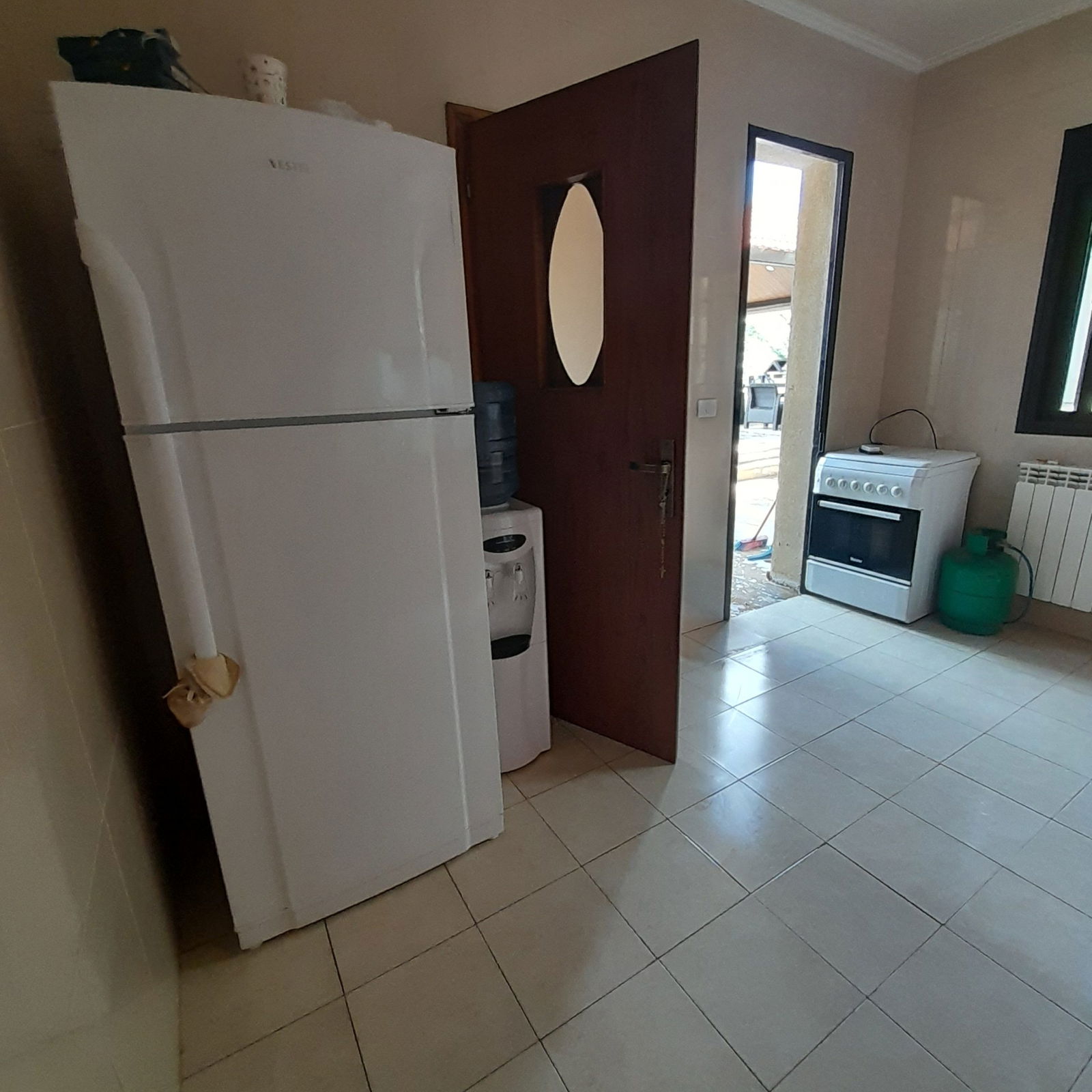 First Floor Apartment in a Building– Mtein, Zaarour