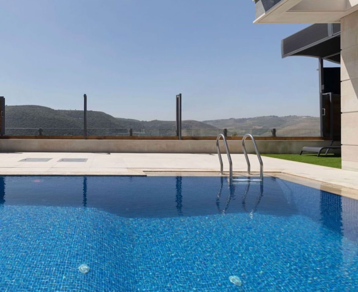 SMALL VILLA (Orange) with Private Pool- Kfar Sir, Nabatieh