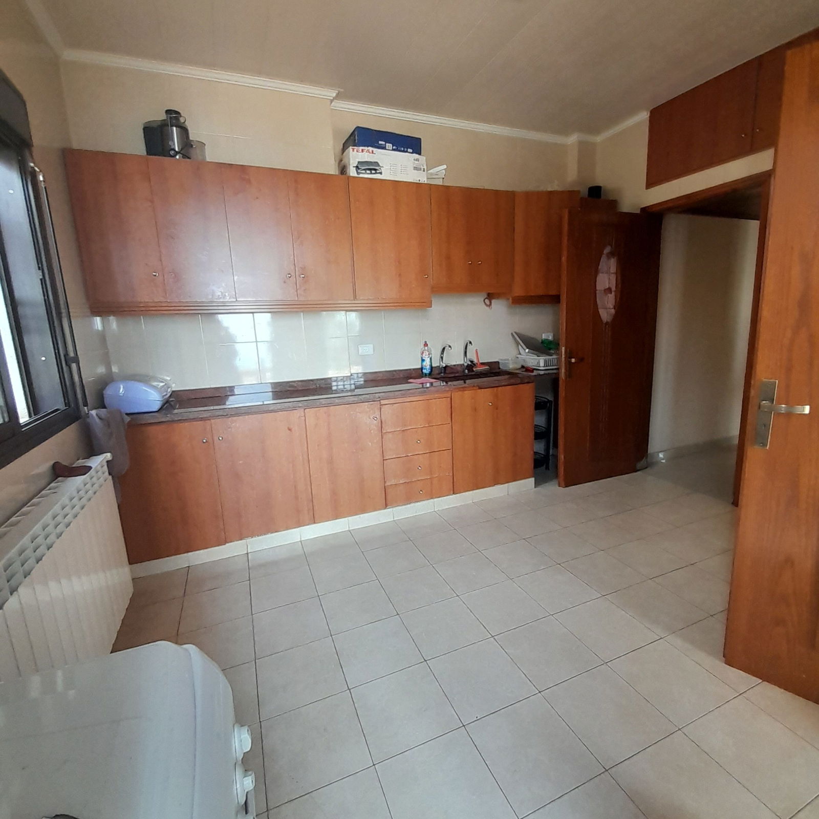 First Floor Apartment in a Building– Mtein, Zaarour