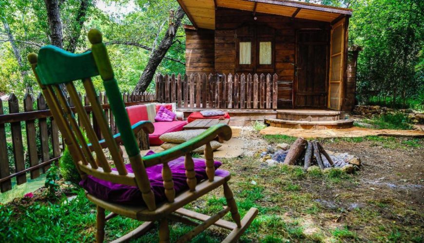 Big Cabana by the River – Sirjbel, Chouf