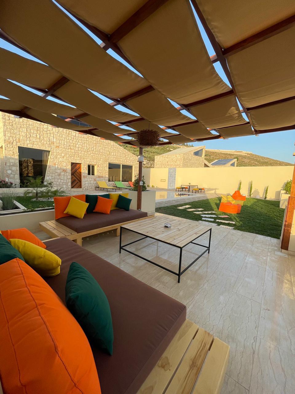 Villa One with Private Pool – Houmine Fawqa, Nabatieh