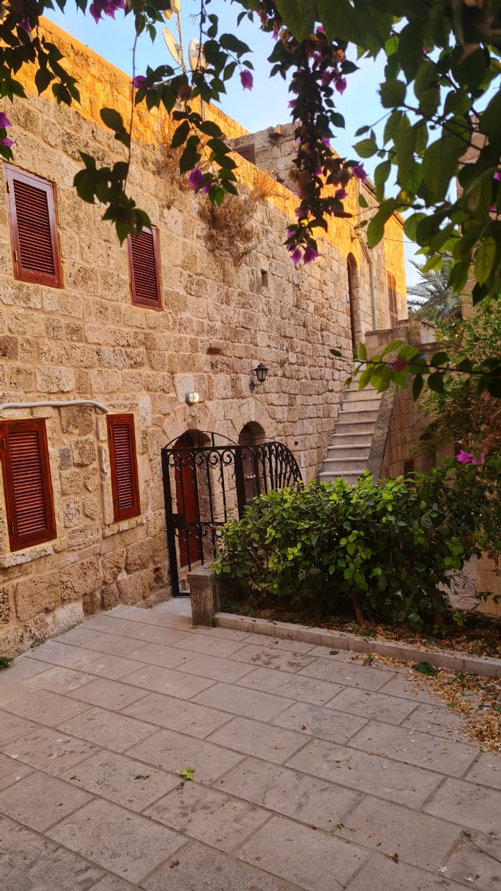 Authentic House – Jbeil