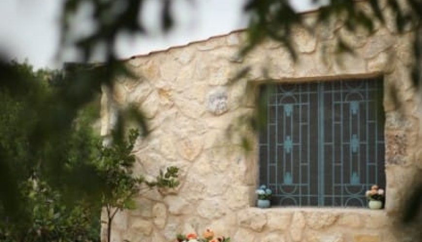 Inanna Bungalow – Mehrine, Byblos