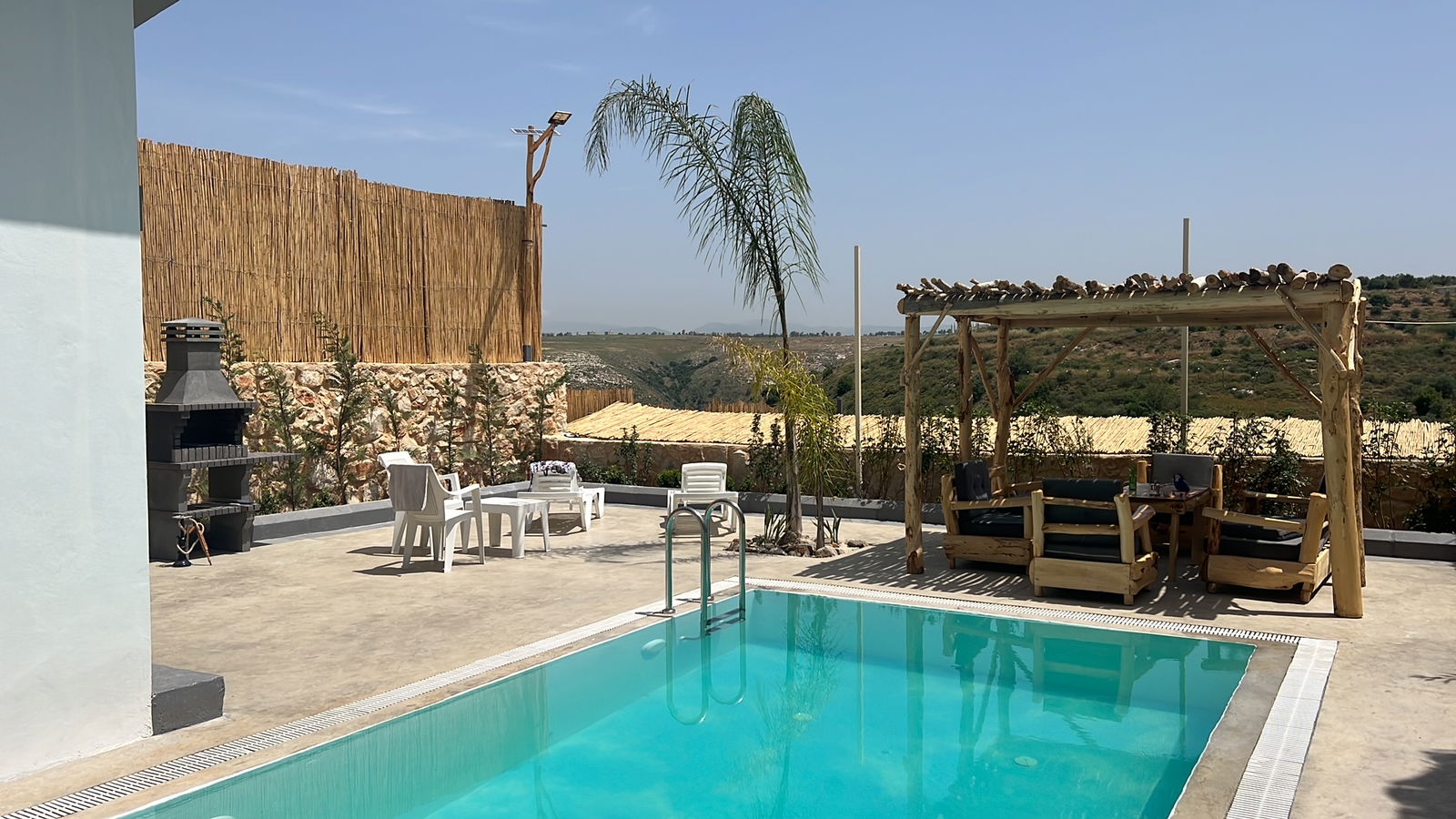 Chalet with Private Pool – Al Qantarah, South Lebanon