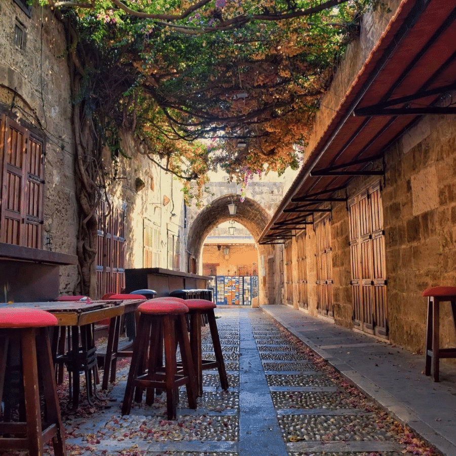 Walk and Explore Jbeil Old Souks