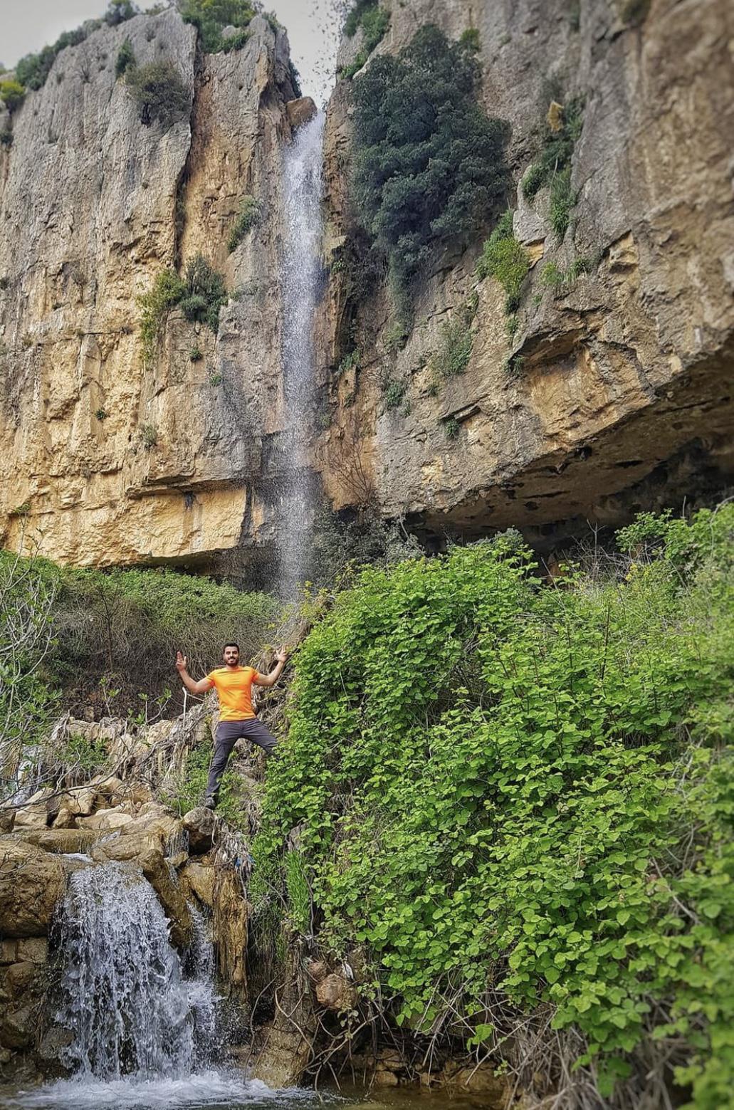 Aazibeh hike and waterfall