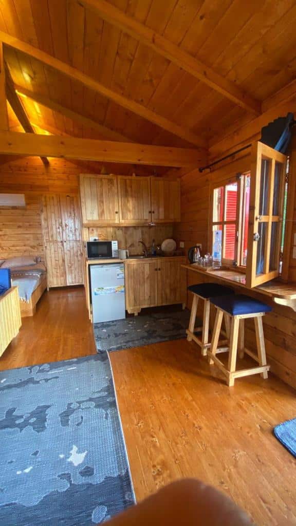 Blue Jay Wooden Cabin – Mazboud, el Chouf