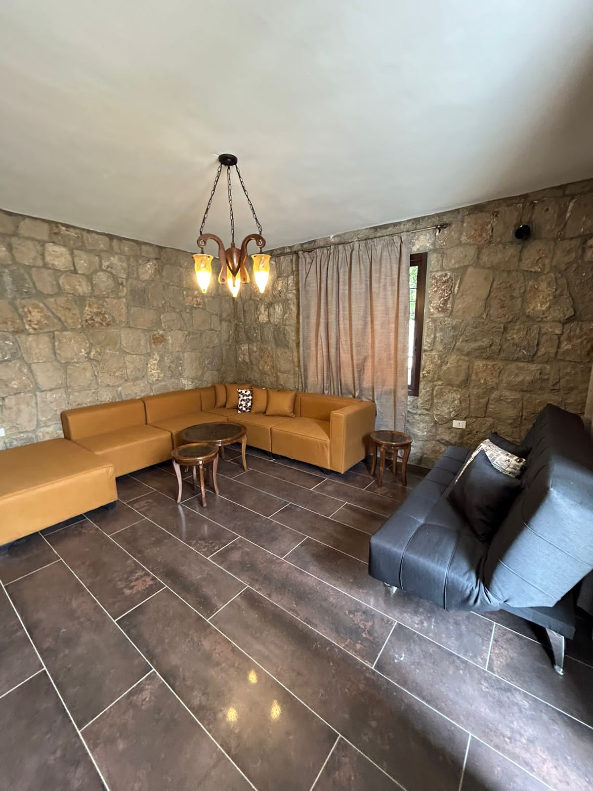 Stone Bungalow AA – Mazraat Kfardebian