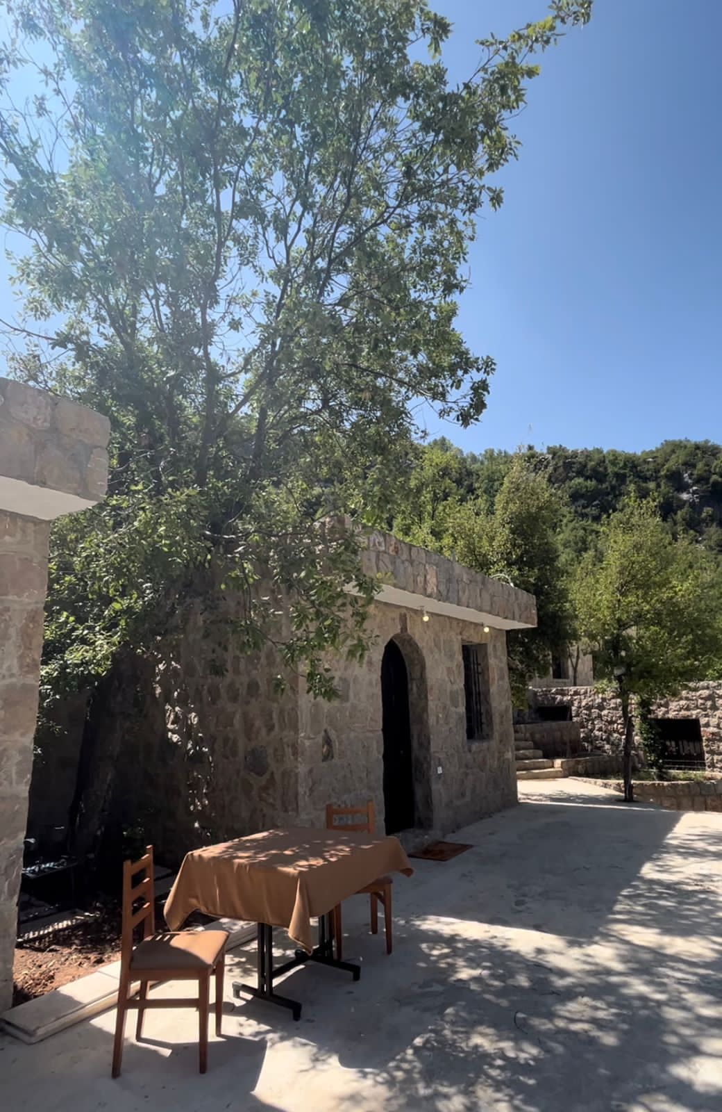 Stone Bungalow I- Mazraat Kfardebian