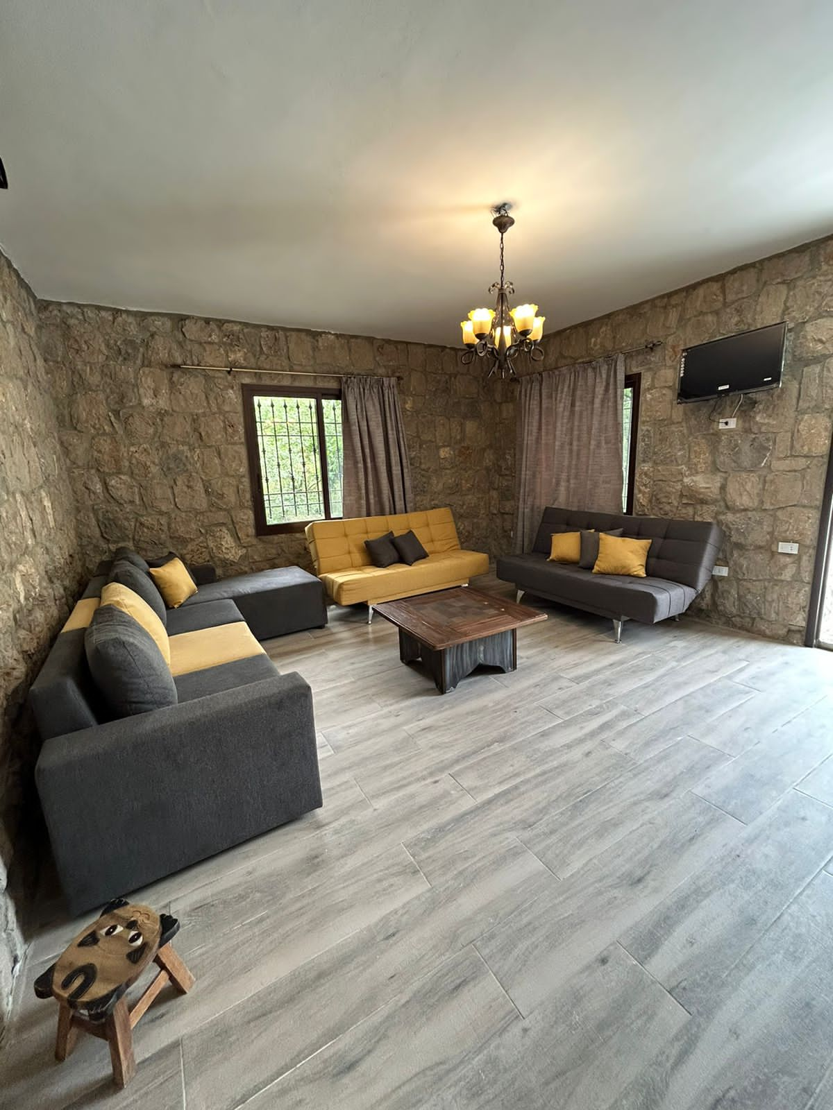 Stone Bungalow I- Mazraat Kfardebian