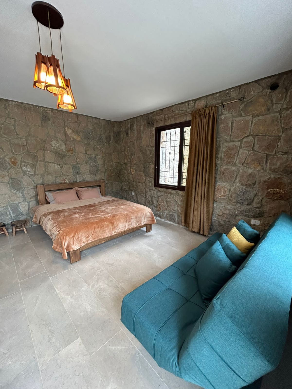 Stone Bungalow R- Mazraat Kfardebian