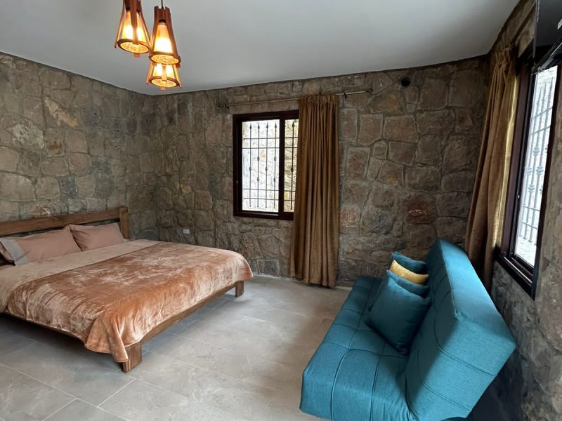 Stone Bungalow R- Mazraat Kfardebian