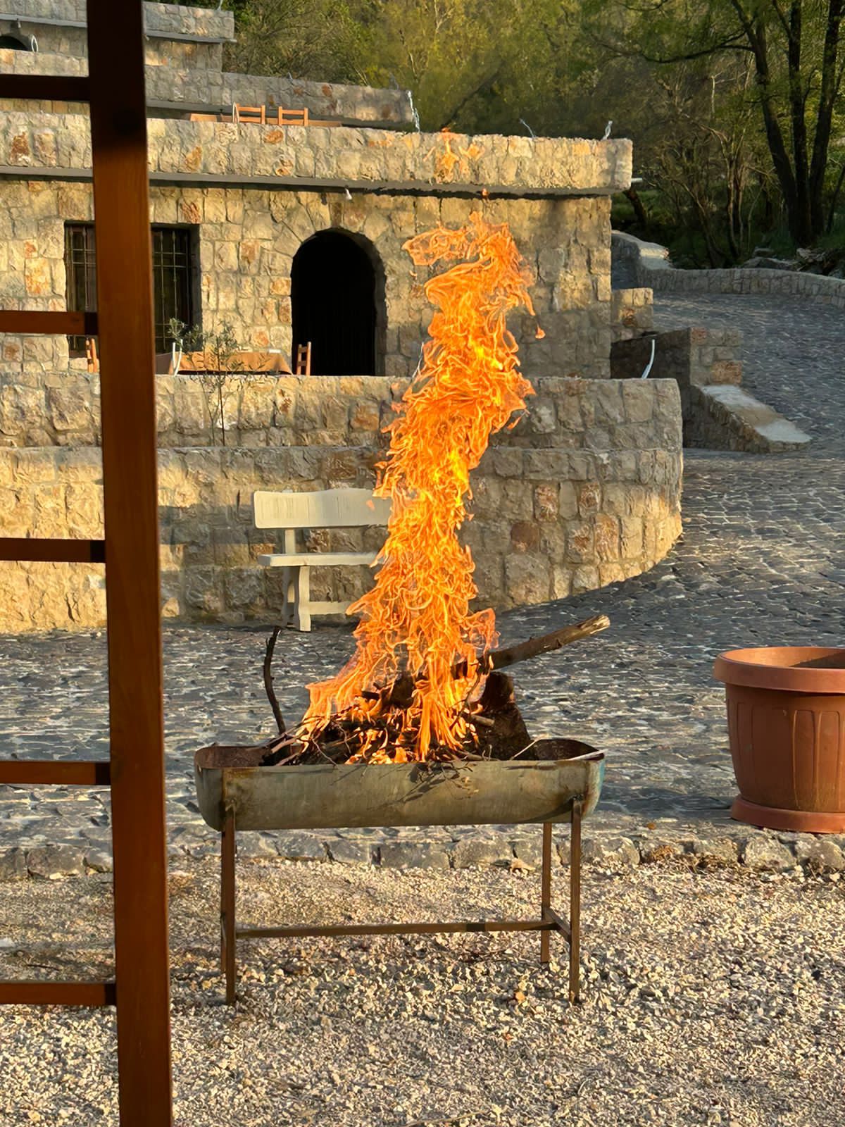 Stone Bungalow I- Mazraat Kfardebian