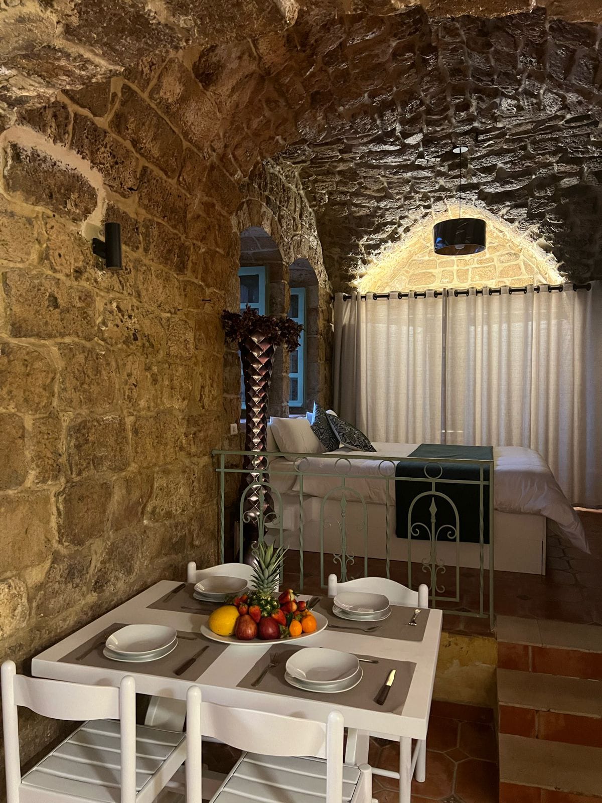 HIRAM in an Authentic Guesthouse – Byblos