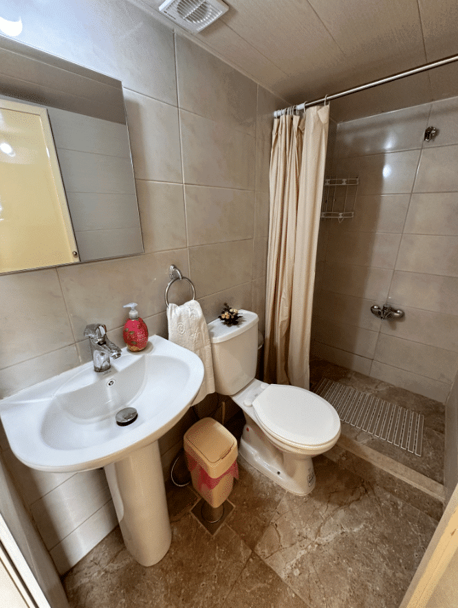 Room with Balcony (103) in a Guesthouse – Batroun