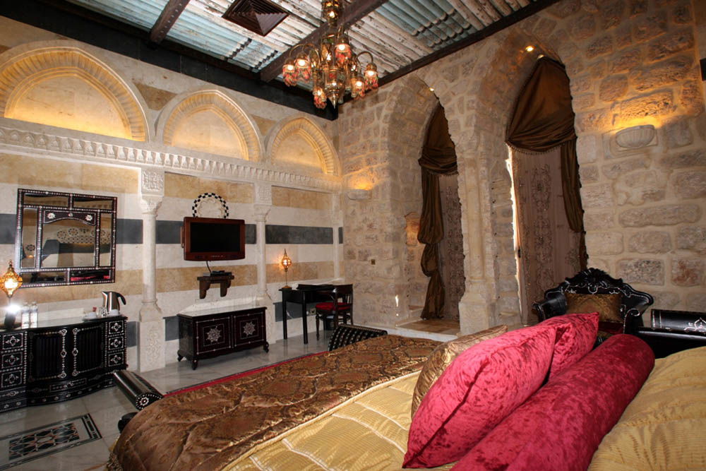 Suite in a Traditional Village – Beirut