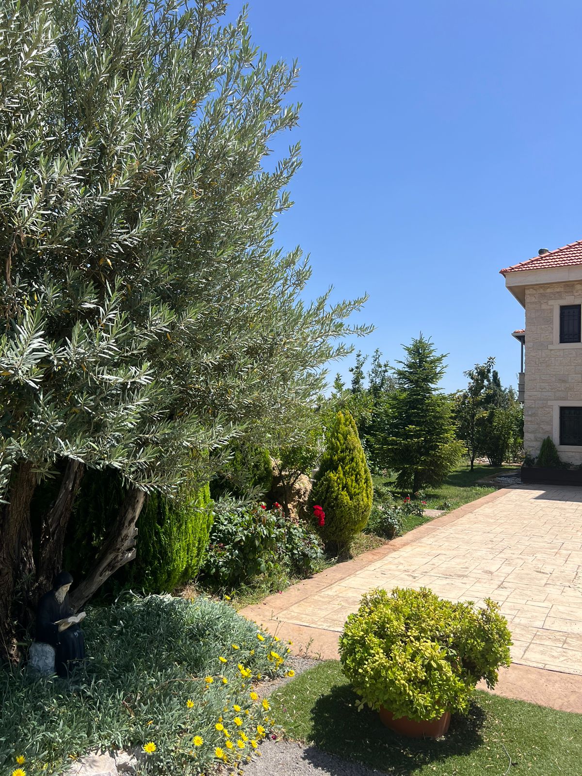 Villa – Kherbet Qanafar, West Beqaa