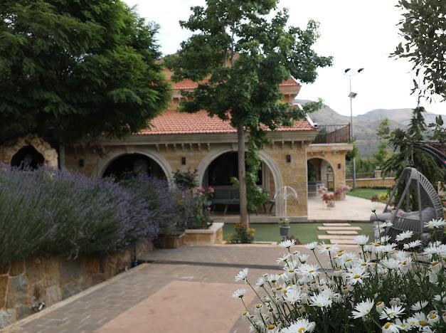 Luxurious Villa – Ehden