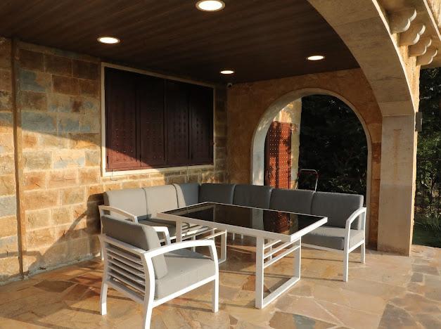 Luxurious Villa – Ehden