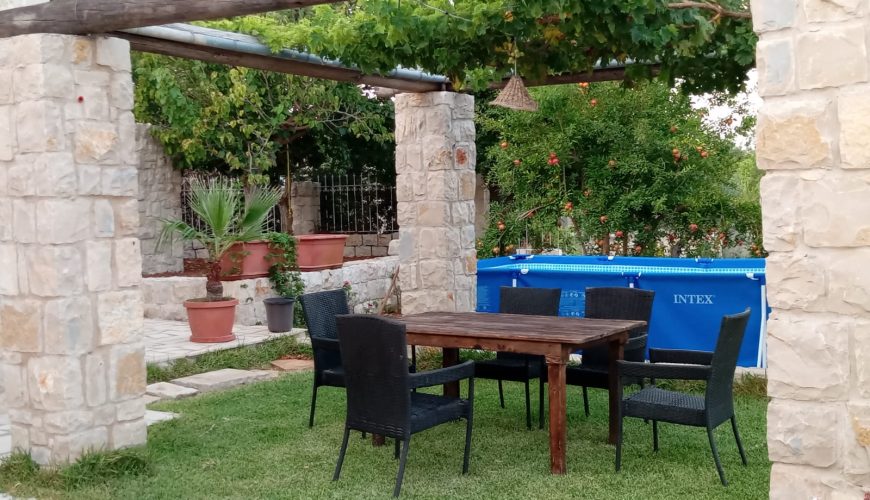 House with Pool – Bejdarfel, Batroun