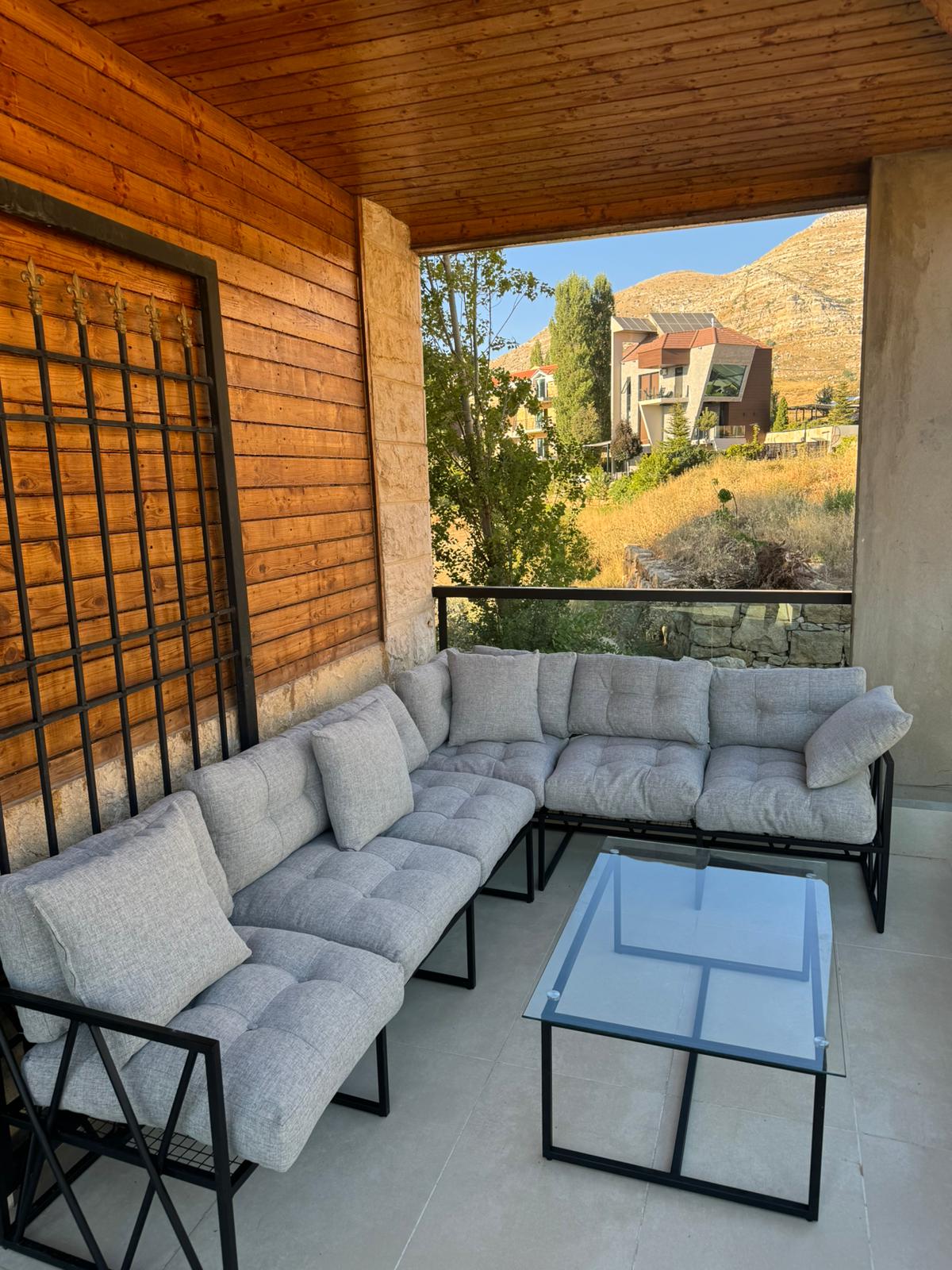 Apartment 101- Faraya