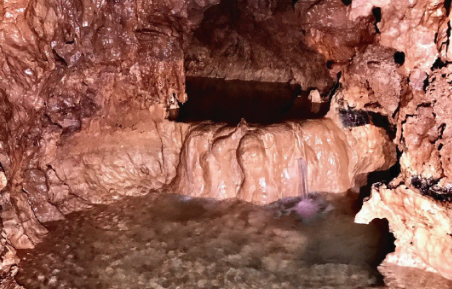 Caving With Jroud Aaqoura