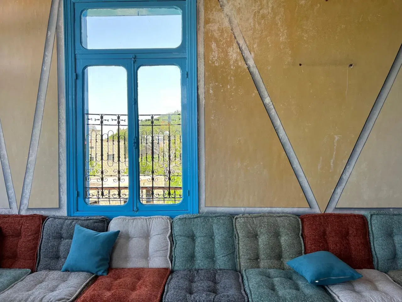 Sara Room in a Guesthoune – Beino, Akkar