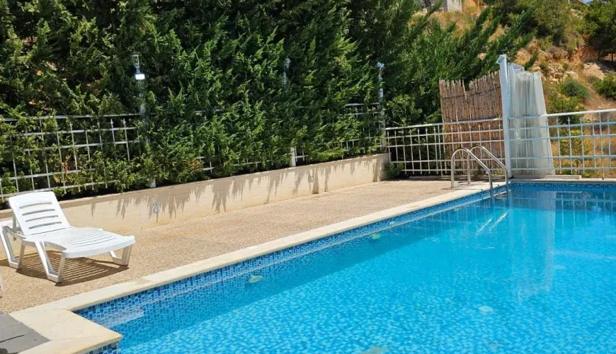 Chalet with Private Pool – Jehlieh, Chouf